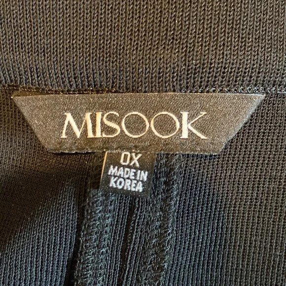 NWT Misook Black Pants with zippered ankles - Picture 4 of 7